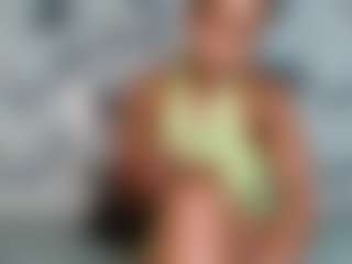 Live cam show with AshleyT2555 - Moaning on wildcum.com