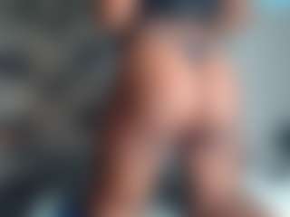 Live cam show with AshleyT2555 - Thin on Camsoda