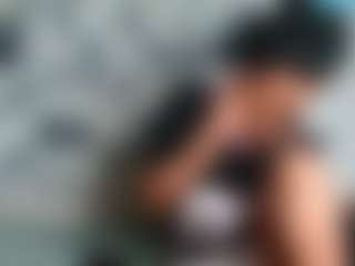 Live cam show with AshleyT2555 - Strip on alttransgirls