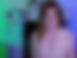 Live cam show with caroline-rose - White on alttransgirls