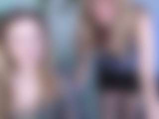 Live cam show with caroline-rose - Doggy Style on luckytryst.com