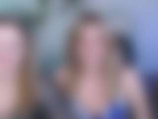 Live cam show with caroline-rose - Lush on Milfs Live