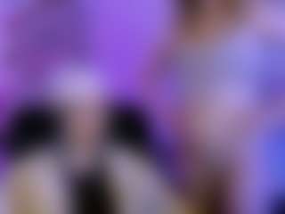 Live cam show with caroline-rose - Flashing on Ass Tok