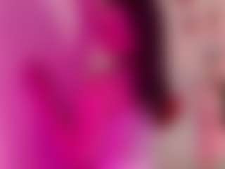 Live cam show with caroline-rose - Skinny on Ass Tok