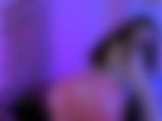 Live cam show with caroline-rose - Green Eyes on Uber Horny