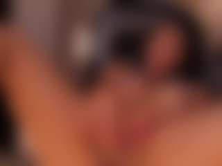 CharlotteCox1's Live Sex Cam Show
