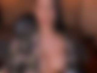 CharlotteCox1's Live Sex Cam Show