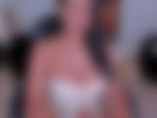 CharlotteCox1's Live Sex Cam Show
