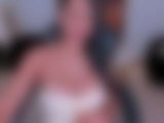 CharlotteCox1's Live Sex Cam Show