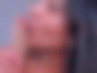 CharlotteCox1's Live Sex Cam Show
