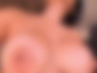 CharlotteCox1's Live Sex Cam Show