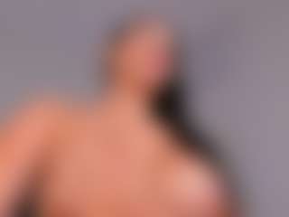 CharlotteCox1's Live Sex Cam Show