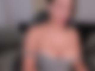 CharlotteCox1's Live Sex Cam Show