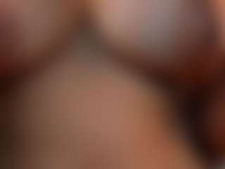 CharlotteCox1's Live Sex Cam Show
