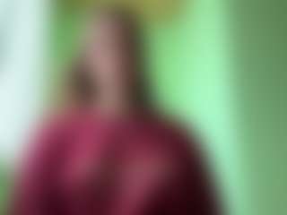 Julia's Live Sex Cam Show