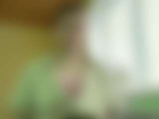 Julia's Live Sex Cam Show