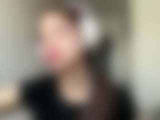 ElidaSchimke's Live Sex Cam Show