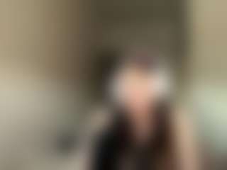 ElidaSchimke's Live Sex Cam Show