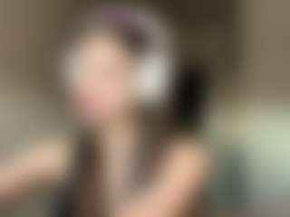 ElidaSchimke's Live Sex Cam Show