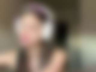 ElidaSchimke's Live Sex Cam Show
