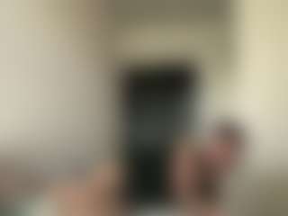 Live cam show with ElidaSchimke - Sex on CamClone