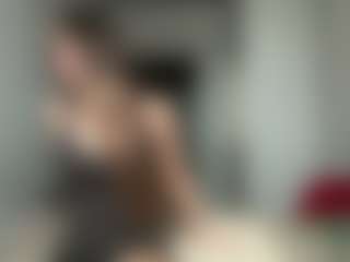 Live cam show with ElidaSchimke - Normal on Camsoda