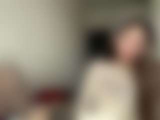 ElidaSchimke's Live Sex Cam Show