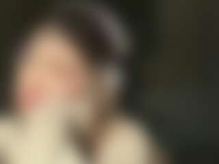 ElidaSchimke's Live Sex Cam Show
