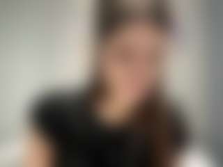 ElidaSchimke's Live Sex Cam Show