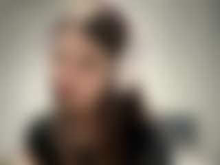 ElidaSchimke's Live Sex Cam Show