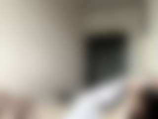 ElidaSchimke's Live Sex Cam Show