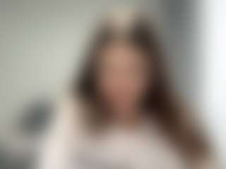 Live cam show with ElidaSchimke - Innocent on xxxlivecams.org