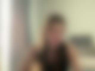 Live cam show with ElidaSchimke - Normal on livesuperchat.net