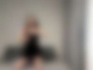 Live cam show with ElidaSchimke - Red Hair on Porn Luv