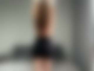 Live cam show with ElidaSchimke - Athletic on Fapmatic.com