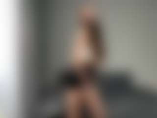 Live cam show with ElidaSchimke - Red Hair Teen (18+) on CamwithHer