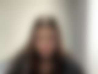 Live cam show with ElidaSchimke - Teasing on crypto-cams