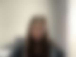 ElidaSchimke's Live Sex Cam Show