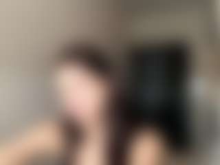 ElidaSchimke's Live Sex Cam Show