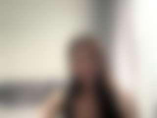 ElidaSchimke's Live Sex Cam Show