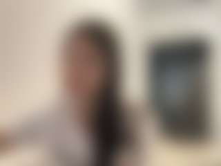 ElidaSchimke's Live Sex Cam Show