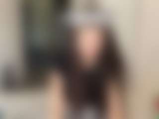 ElidaSchimke's Live Sex Cam Show