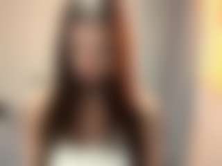 ElidaSchimke's Live Sex Cam Show