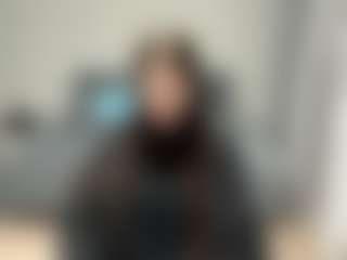 Live cam show with ElidaSchimke - Long Hair on Camsoda