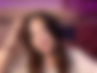 Live cam show with ElidaSchimke - Teasing on Camsoda