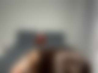 Live cam show with ElidaSchimke - Thin on Camsoda