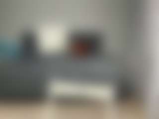 Live cam show with ElidaSchimke - Bi Sexual on SxyPornLive