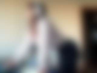 EloiseAhart's Live Sex Cam Show