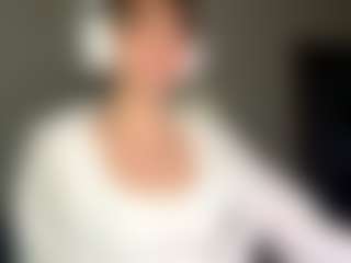 EloiseAhart's Live Sex Cam Show