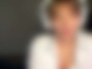 EloiseAhart's Live Sex Cam Show